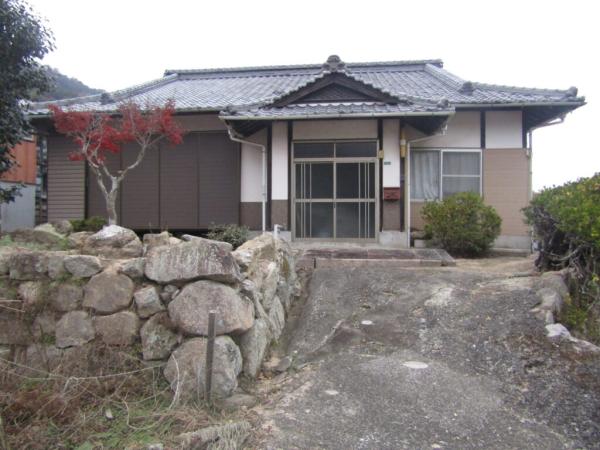 Cheap house in Hiroshima Ken, Japan.