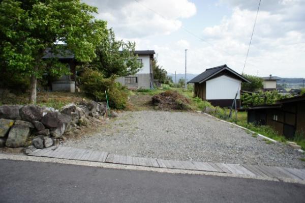 detached 〒381-0401　長野県下高井郡山ノ内町平穏2831-17