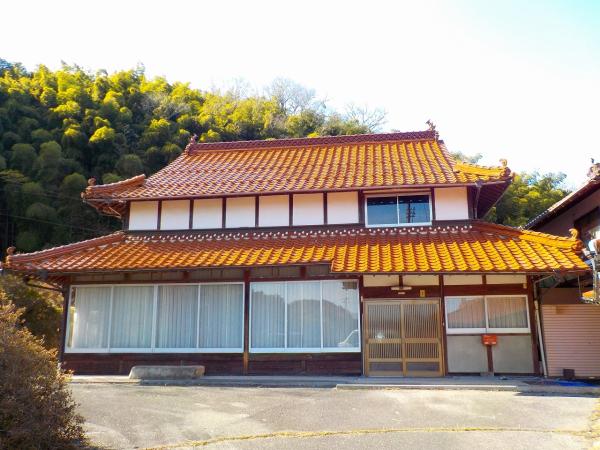 Cheap house in Hiroshima Ken, Japan.