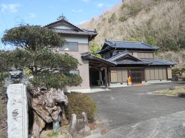 detached 徳島県美馬市脇町字西赤谷788-2