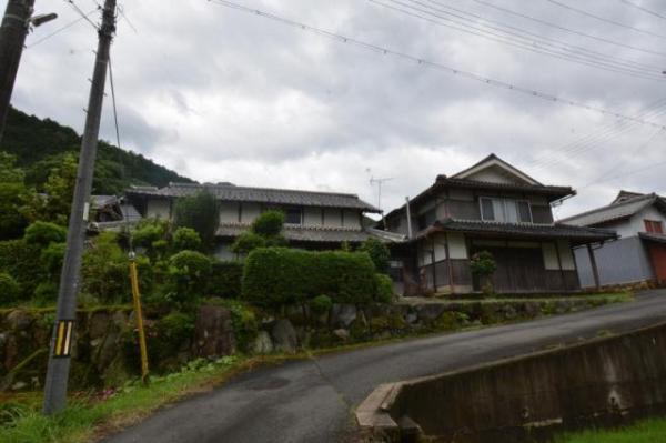 detached 春日町歌道谷