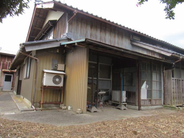 detached 小松市埴田町二27-1、33-2