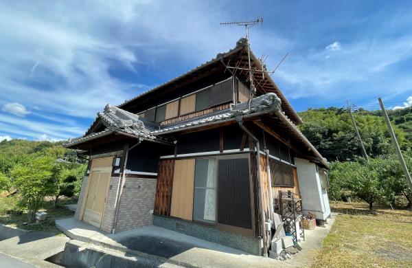 detached かつらぎ町大字東渋田